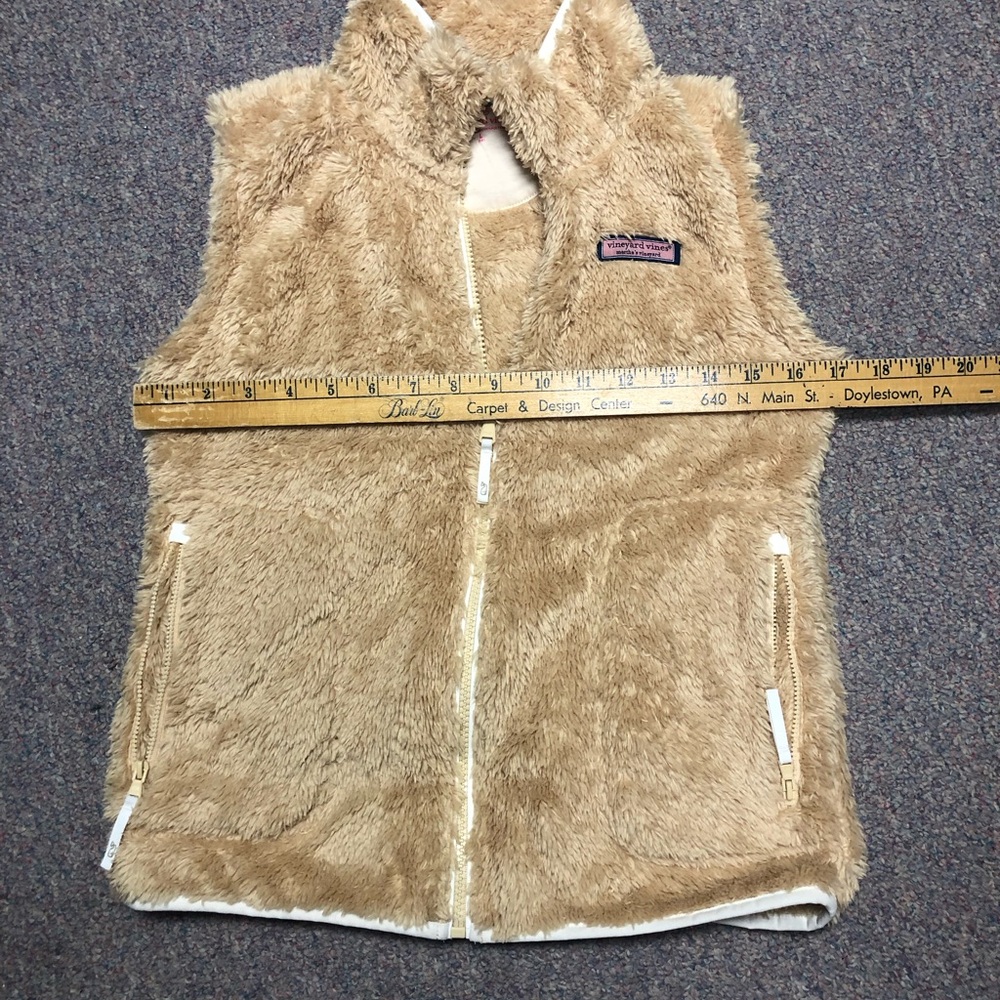 Vineyard Vines furry tan vest! - Picture 7 of 8